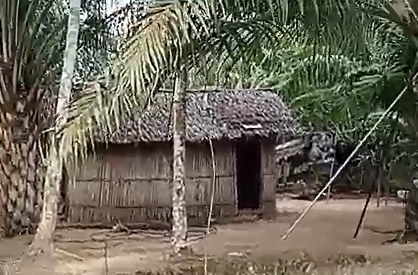 0% A